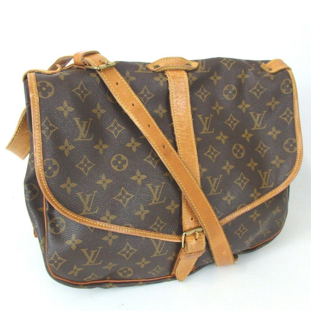 Auth Louis Vuitton Saumur 35 Crossbody #4143L17 - Picture 2 of 12
